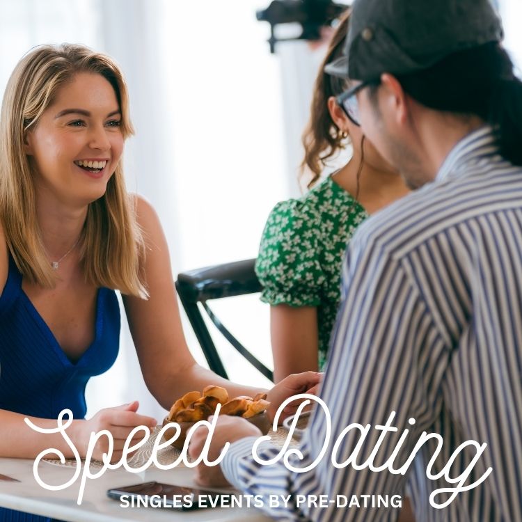 Minneapolis attendees of Speed Dating in Minnesota enjoying the event!