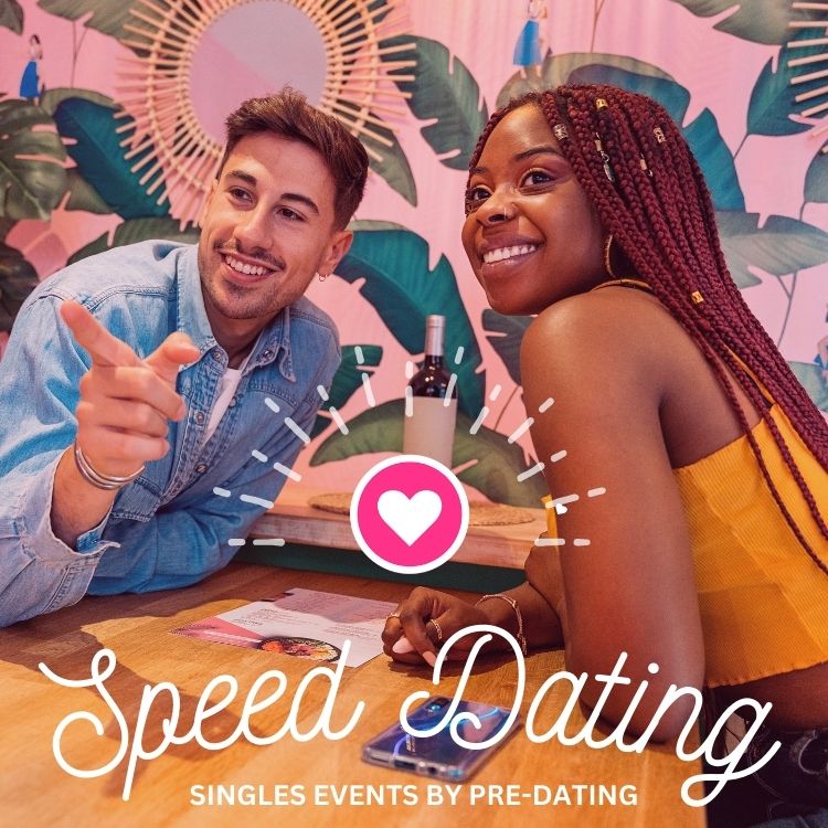 Minneapolis attendees of Speed Dating in Minnesota enjoying the event!